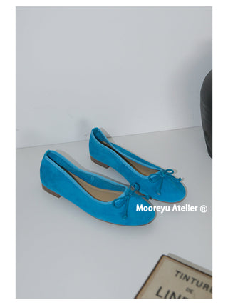 bow ballet flats