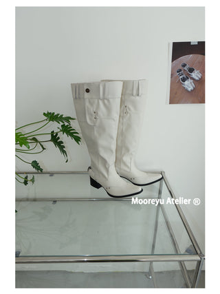 white pointed boots