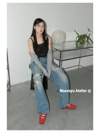 red rivet flats