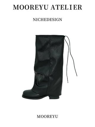 black maillard boots