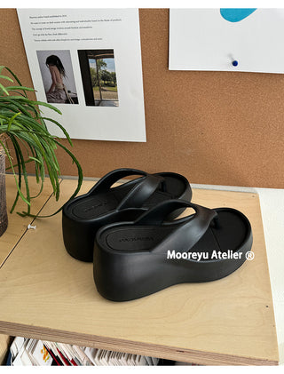 non-slip flip-flops
