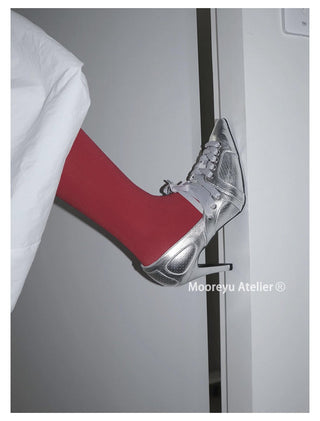 silver stilettos 01
