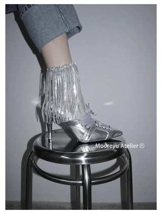 silver stilettos 01