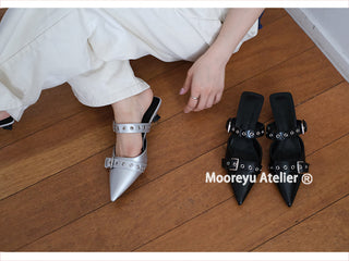 closed toe heels