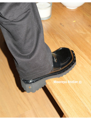black jk loafers