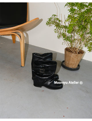 Pleated Pile Style Boots