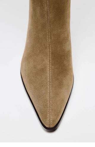Pointed Toe Riding Boots