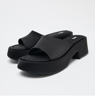 Muffin Platform Slippers