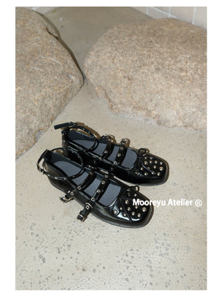 Mooreyu Bow Pumps