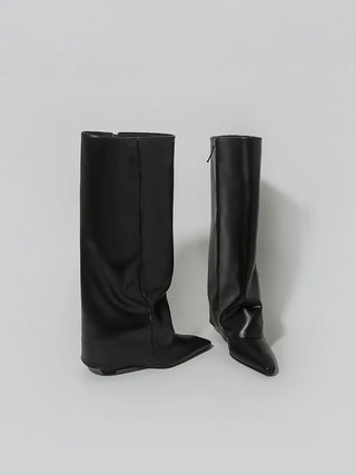 straight knight boots