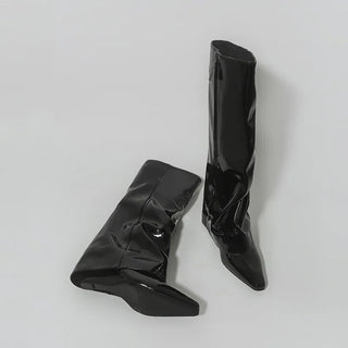 straight knight boots