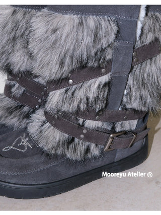 fur buckle boots