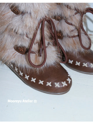 flat fur boots