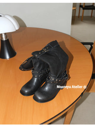 vintage knight boots