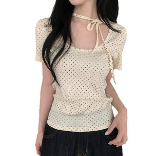 polka dot U-neck