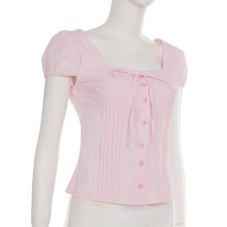 round lace-up top