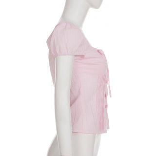 round lace-up top
