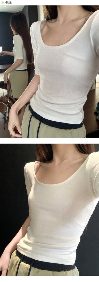 elastic waist skirt