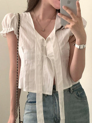 white puff Top