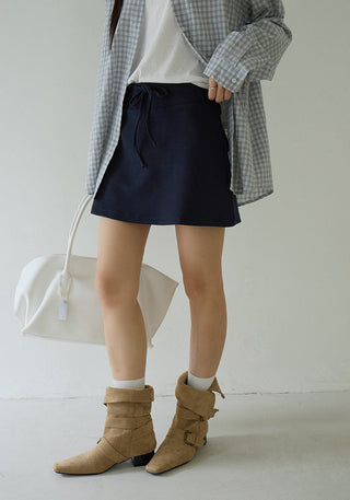 plaid book top