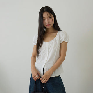 bubble sleeve top