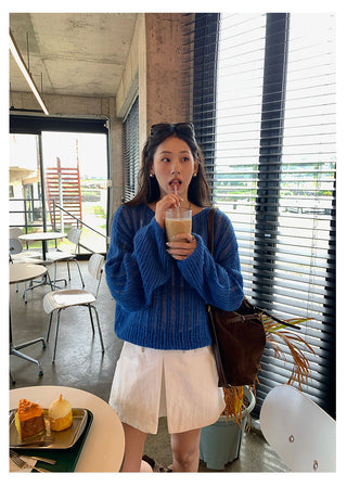 hollow knit top