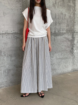 striped off-shoulder Top