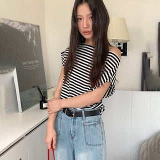 striped off-shoulder Top