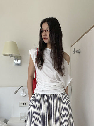 striped off-shoulder Top
