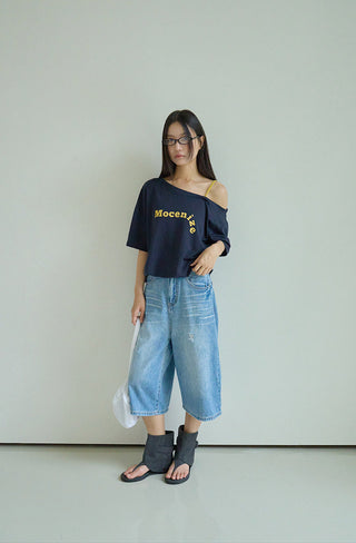 one-shoulder print Top