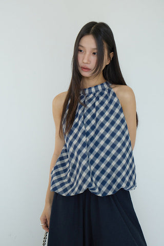 plaid puffy Top