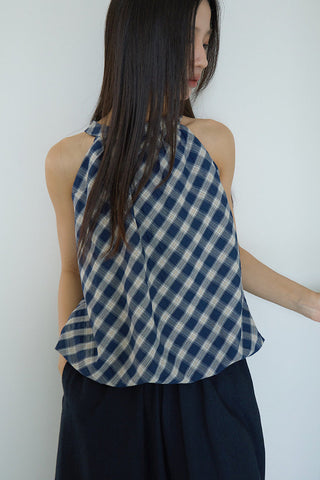 plaid puffy Top