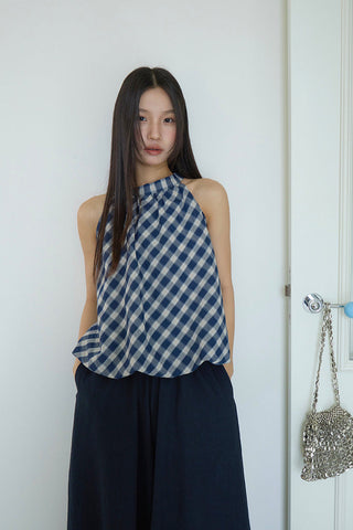 plaid puffy Top