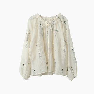 embroidered lantern sleeve
