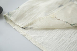 embroidered lantern sleeve
