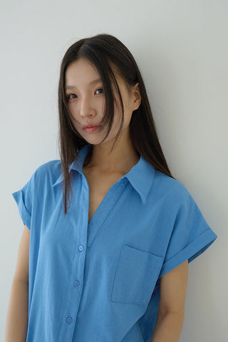 flounced sleeve top