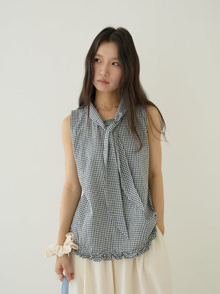 plaid sleeveless Top