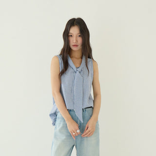 plaid sleeveless Top