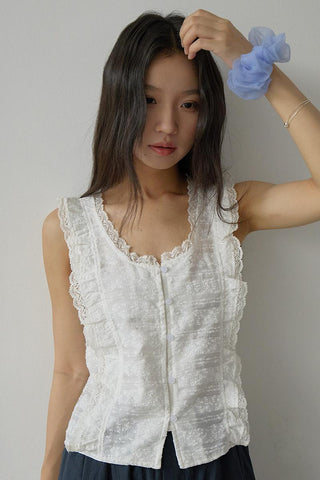 lace U-neck Top
