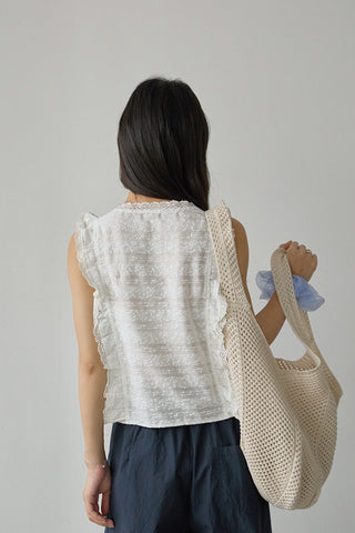 lace U-neck Top