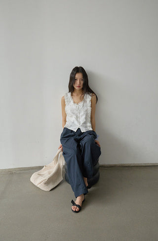lace U-neck Top