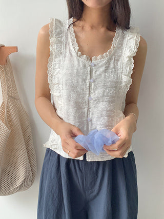 lace U-neck Top