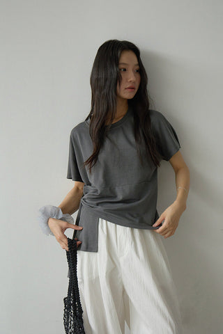 twist hem Top