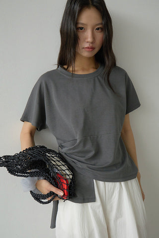 twist hem Top