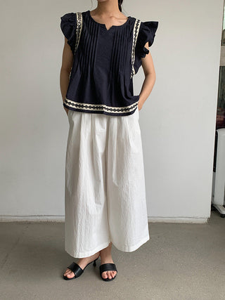 ruffle V-neck Top