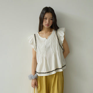 ruffle V-neck Top