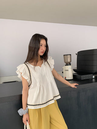 ruffle V-neck Top