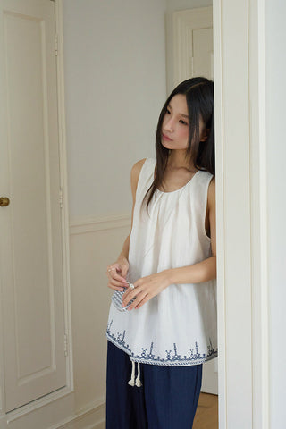 embroidered Top top