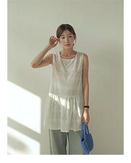 letter pleat Top