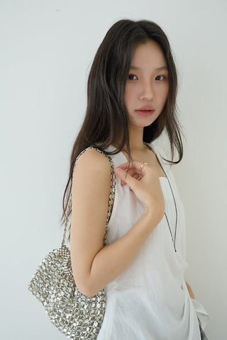 sleeveless square neck Top